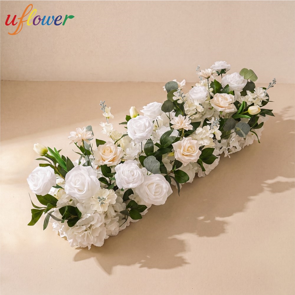 Table Runner - زهور الورد الخضراء من يوفلاور، صف
