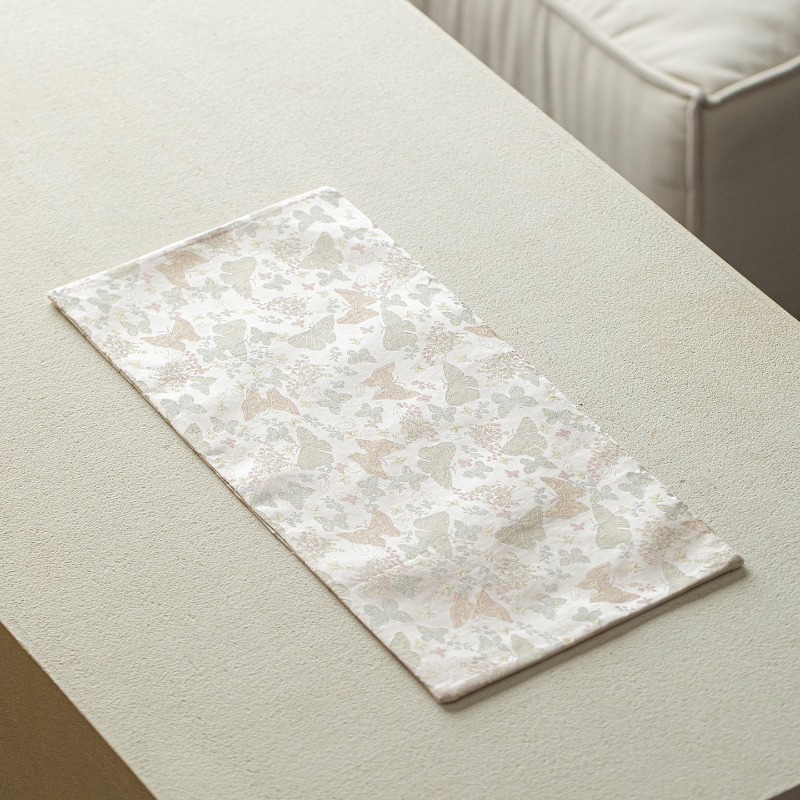 مفرش طاولة شاي بقطعة واحدة على - مراجعة Table Runner وسعره